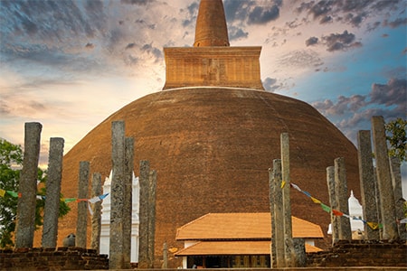 Abhaya Ghiriya Temple a anuradhapura