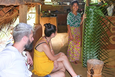 trekking nel villaggio sri Lanka